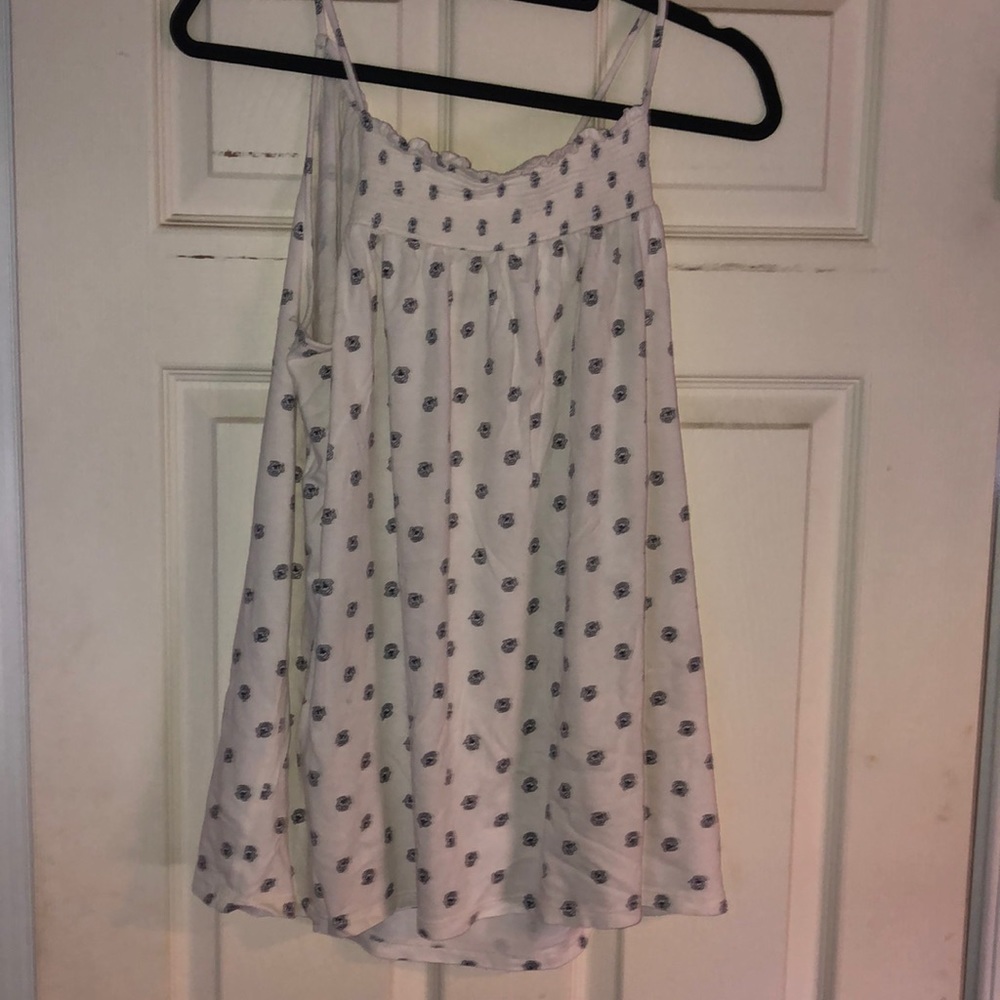 Tank top.  Super shape old Navy